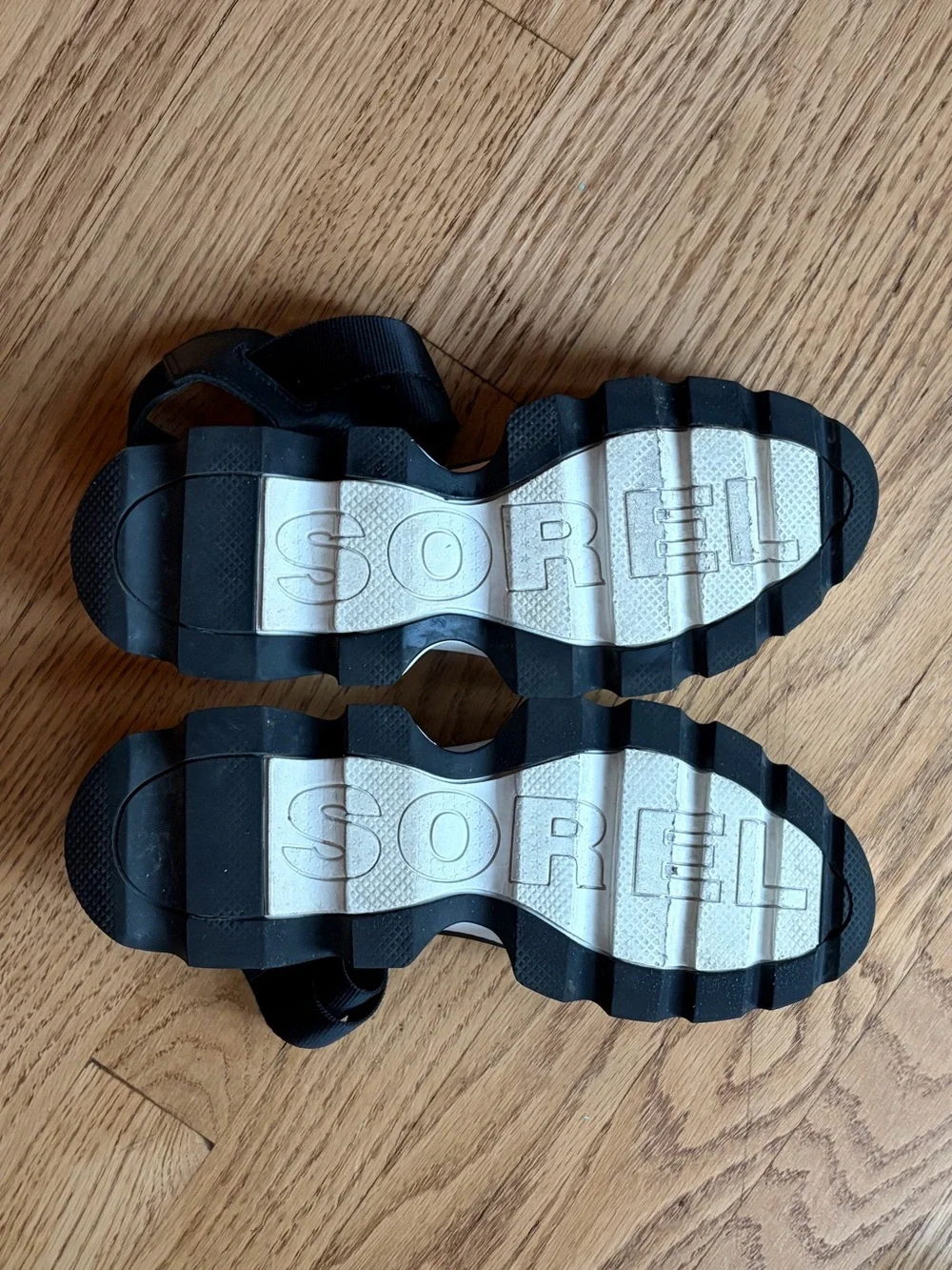 Sorel Kinetic Black and White Platform Sandals - Picture 7 of 11
